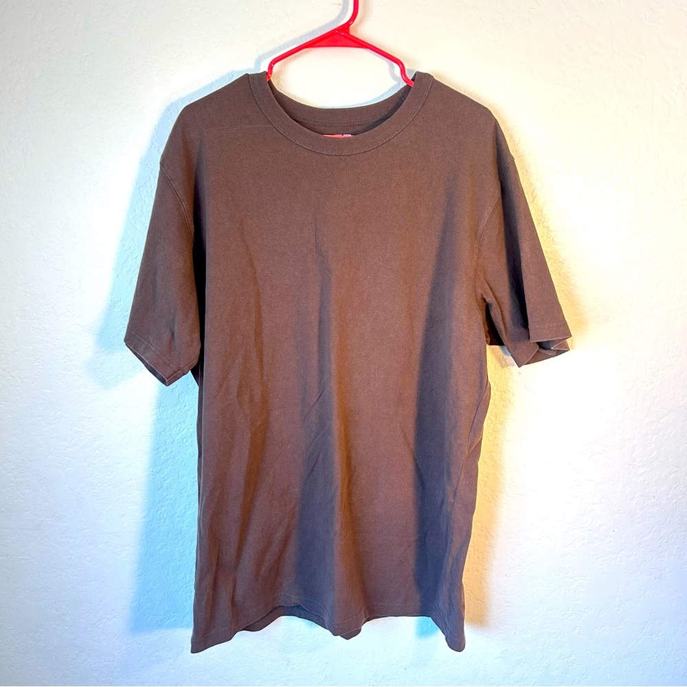 Uniqlo XL Brown U short sleeve t shirt